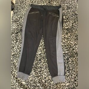 X Version Women’s Comfy Black and Gray Jogger Sweat Pants Size Large